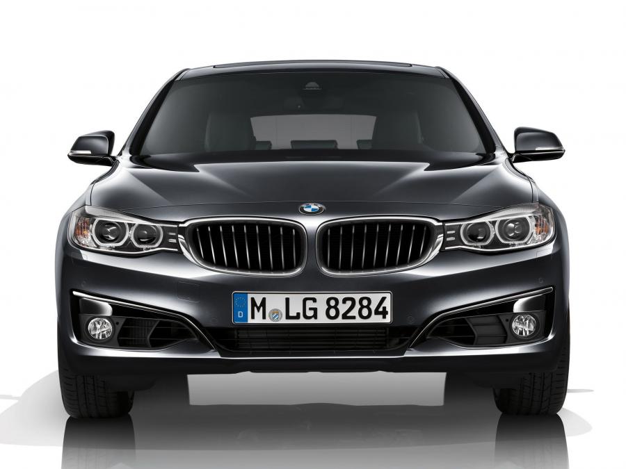  BMW 335i Gran Turismo Sport Line 2013 года  (фото 8 из 16)